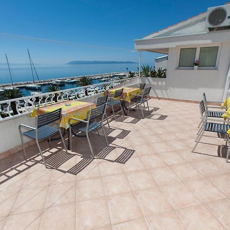 Apartments Milana Tucepi Luaran gambar