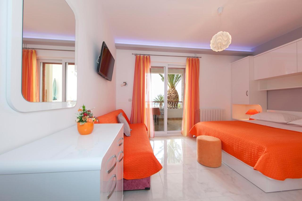 Apartments Milana Tucepi Luaran gambar