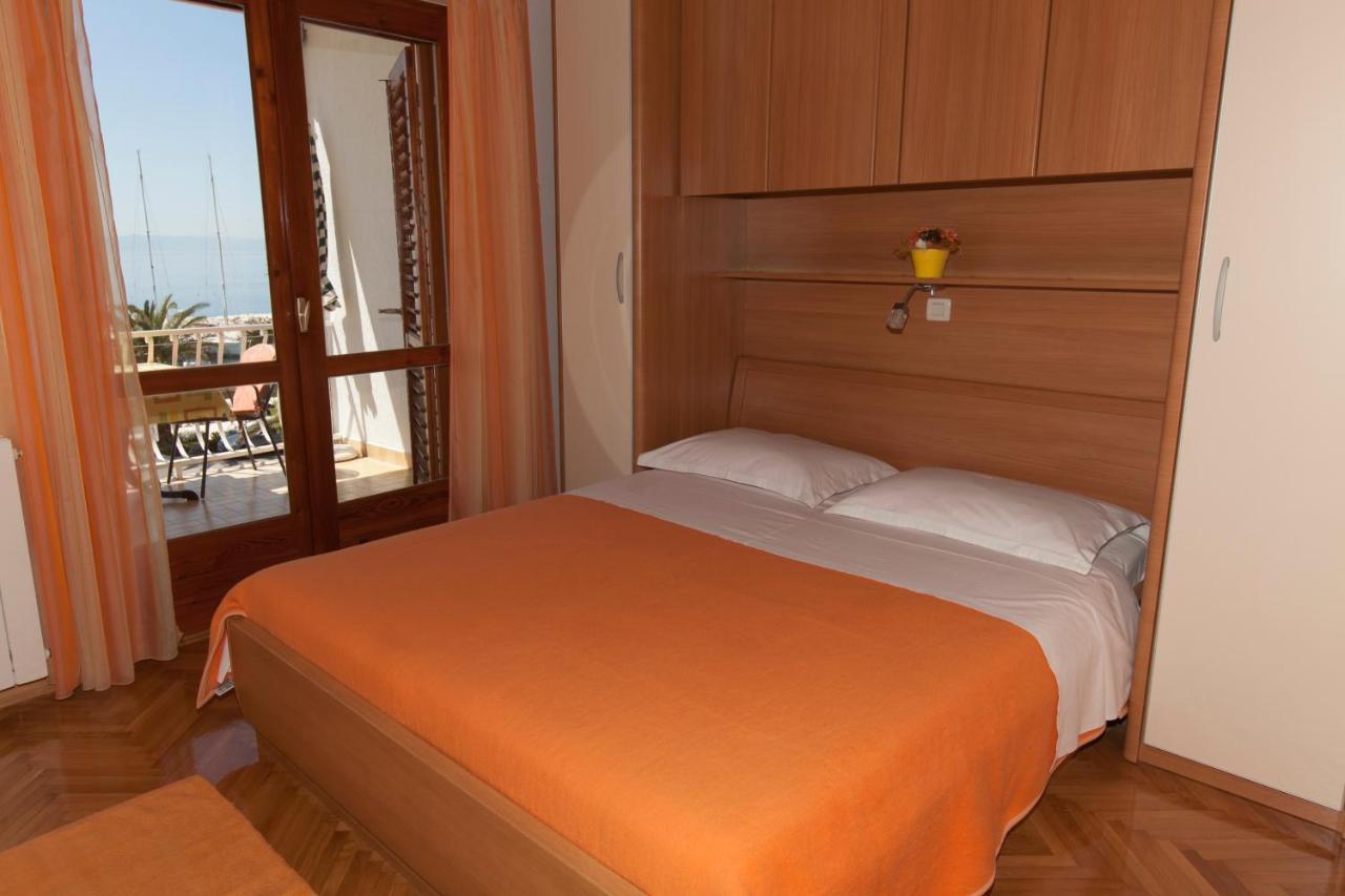 Apartments Milana Tucepi Luaran gambar