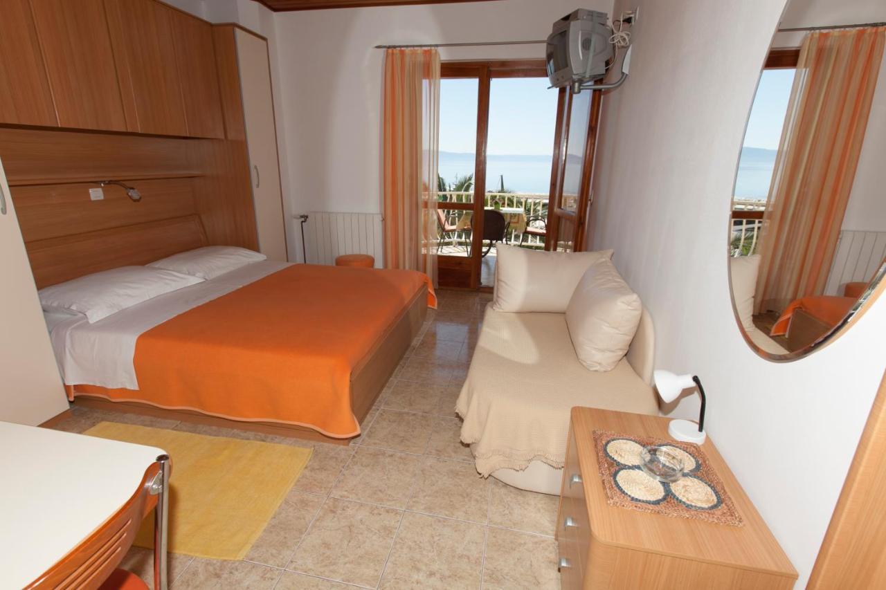 Apartments Milana Tucepi Luaran gambar